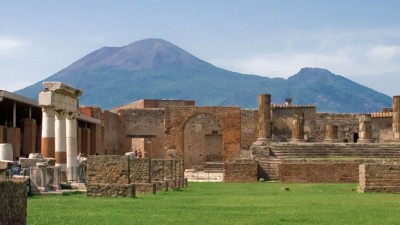 Shore Excursion Sorrento Positano Pompeii